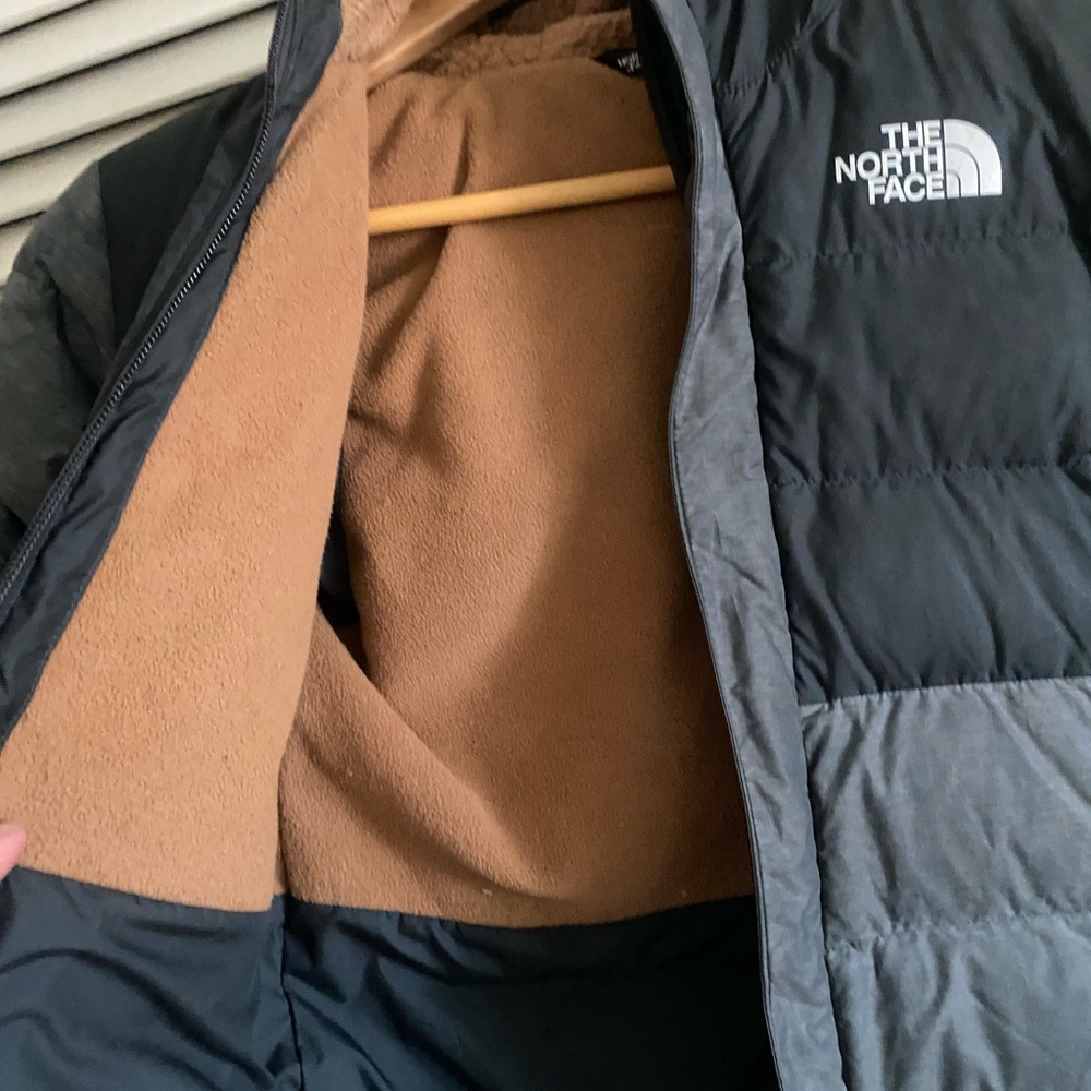 Boys North Face coat size 7 to 8